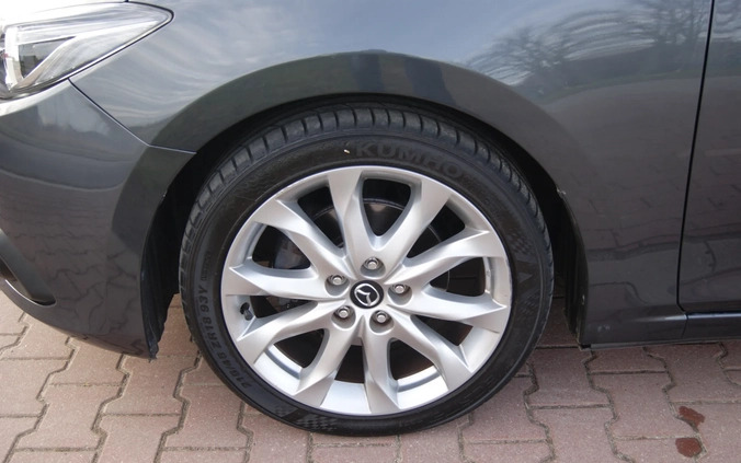 Mazda 3 cena 51900 przebieg: 105000, rok produkcji 2017 z Szczecin małe 781